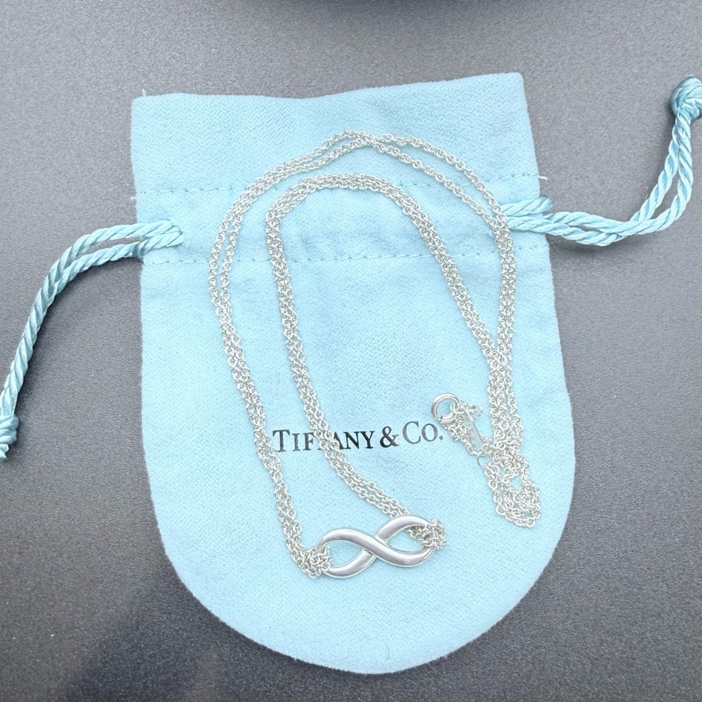 Authenticated Tiffany & Co. Sterling Silver Infinity Pendant Necklace 15.75” - Picture 3 of 6